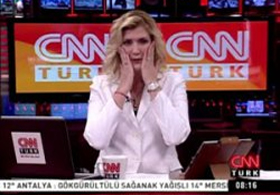 CNN Türk Spikeri Çok Utandı