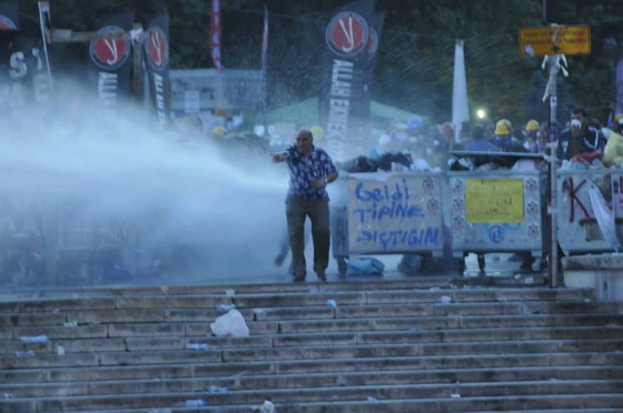 TAKSİM FOTOGRAFLARI 16