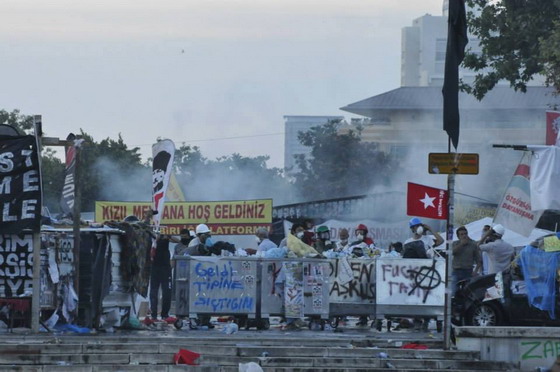 TAKSİM FOTOGRAFLARI 32