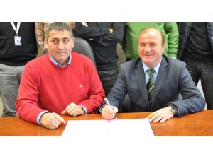 Beyhan Çalışkan imzayı attı