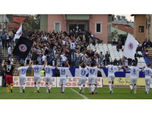 Centilmen Ligde Lider Fethiyespor