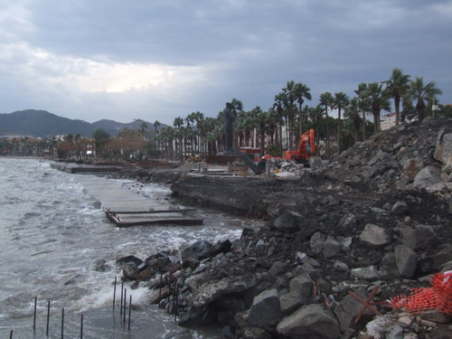 Marmaris Körfezi’nin rengi değişti