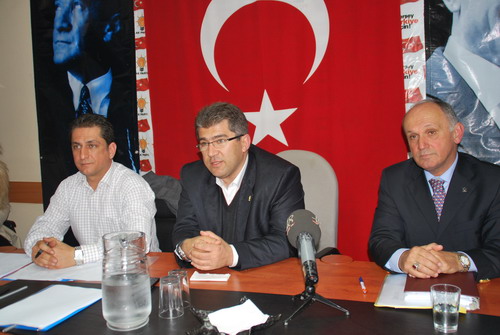 Öztürk:Bizim koltuk sevdamız yok.
