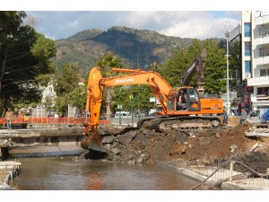 Karadere Aydınlanacak