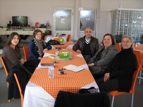 AKP’li yöneticilerden Engelli Köyü’ne destek sözü