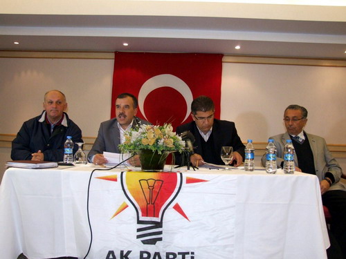 ‘Muğla, muhalefet belediye başkanları nedeniyle hak ettiği hizmeti alamıyor’