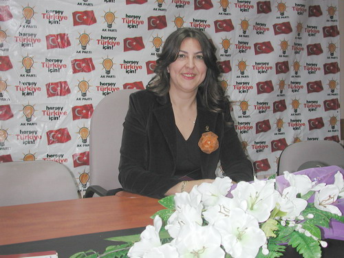 ’Kadınlar’’ın adı yok ‘’Günü’’ var.