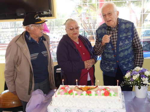 YAŞLILARA ÇAY PARTİSİ