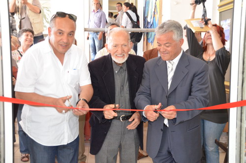 EMEĞİN FOTOĞRAFI SERGİSİ AÇILDI