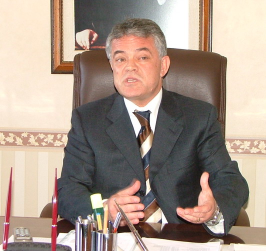 “Başkandan meydana fıkralı cevap’’