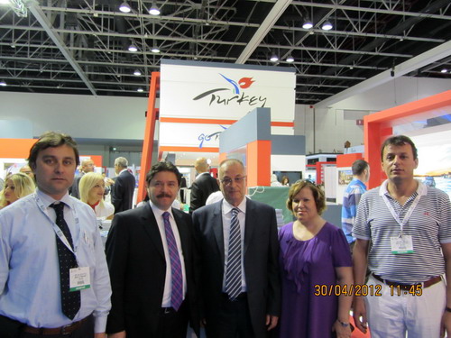 Başkan Ünlü Dubai Turizm Fuarını Değerlendirdi