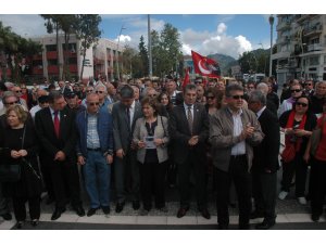 Marmaris’teki 19 Mayıs Törenlerinde, Chp De Çelenk Koydu, Genel Başkan Yardımcısı Günaydın İçişleri Balanlığı Genelgesini Yırttı
