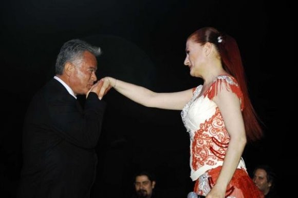 Marmaris'te, Candan Erçetin'le 19 Mayıs Coşkusu