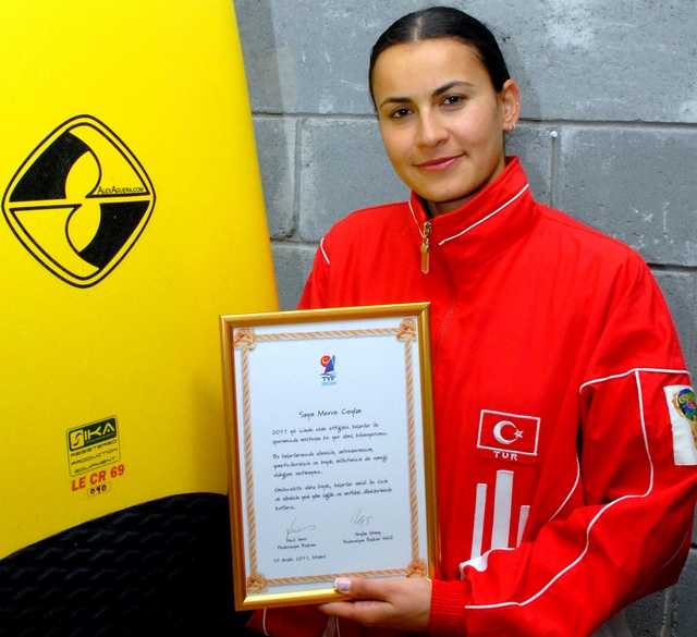 Merve Ceylan şampiyon oldu