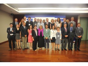 Sezen Aksu “Vay” klibine büyük ödül