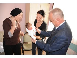 Başkan Muhammet Ünlü Bayram Dolayısıyla Hasta Ziyaretlerinde Bulundu