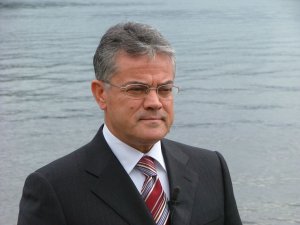 Acar adaylığını erken açıkladı