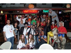 Marmaris’te Cadılar Bayramı renkli görüntülere sahne oldu