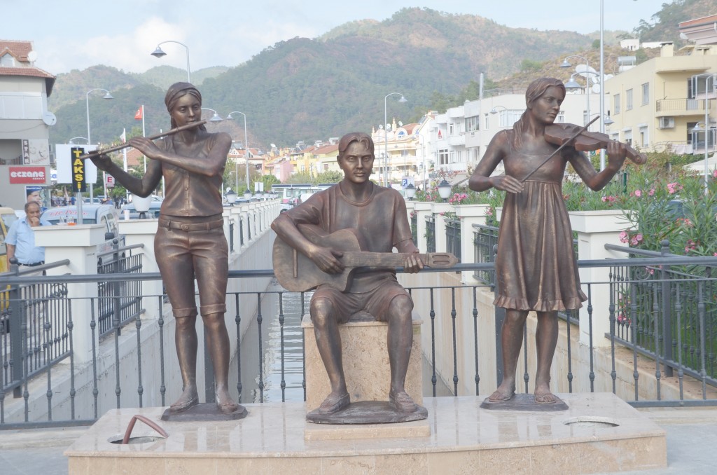 Marmaris'te Sanat Sokağa Taştı