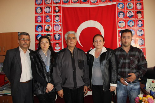 AK Parti’den Şehit Aileleri ve Yardımlaşma Derneğine Ziyaret