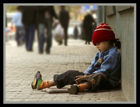 Çocuklar Sokakta Kaybolmasın!