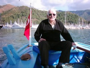 Marmaris'in Kaptanı İsmet Ayyıldıza Allahtan Rahmet Ailesine Başsağlığı Diliyoruz