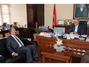 Fethiye Belediye Başkanı Behçet Saatçi Başkan Ünlü'yü Ziyaret Etti