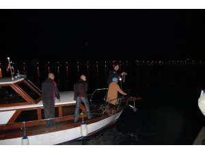 Denizde can pazarı