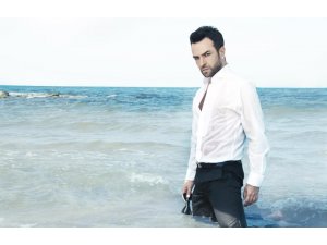 Mutlu Genç Rüzgarı  Esecek