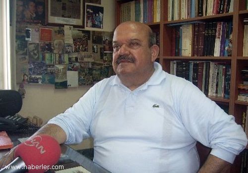 Toktamış Ateş Hayatını Kaybetti