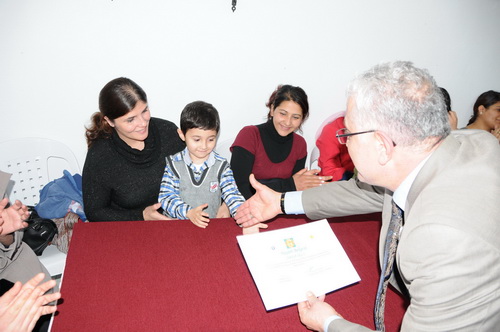 Anne - Çocuk Eğitiminde Başarılı Olanlara Sertifikaları Verildi