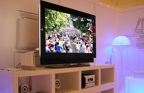 Fazla televizyon izleyenler dikkat