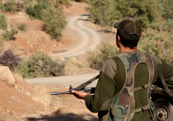 Siirt'te asker cinnet getirdi
