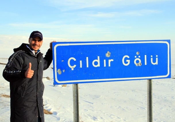 Tek nefesle 131 metre yüzecek