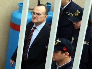 Saygun ameliyata alındı