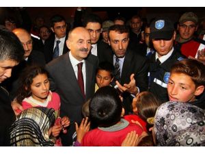 Hem insani hem İslami sorumluluğumuz