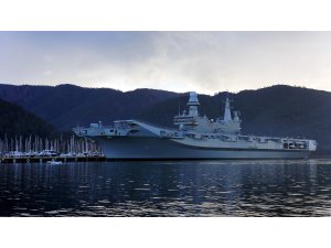 İtalyan uçak gemisi Marmaris'te