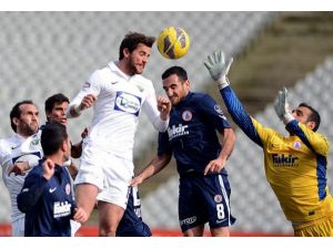 Akhisar deplasmanda kazandı