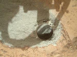 Gezginci robot Curiosity Mars'ta