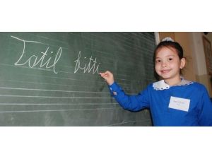 Öğrenciler yarın dersbaşı yapıyor