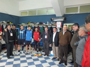 Maçı stadta izleyen Muğla Ak Parti milletvekili Ali Boğa