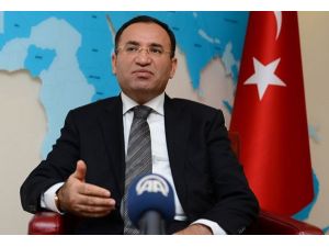 Söylemleriyle milleti ayrıştırıyor