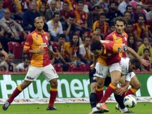 Lider Akhisar deplasmanında