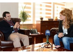 Burcu Çetinkaya'dan AA'ya ziyaret