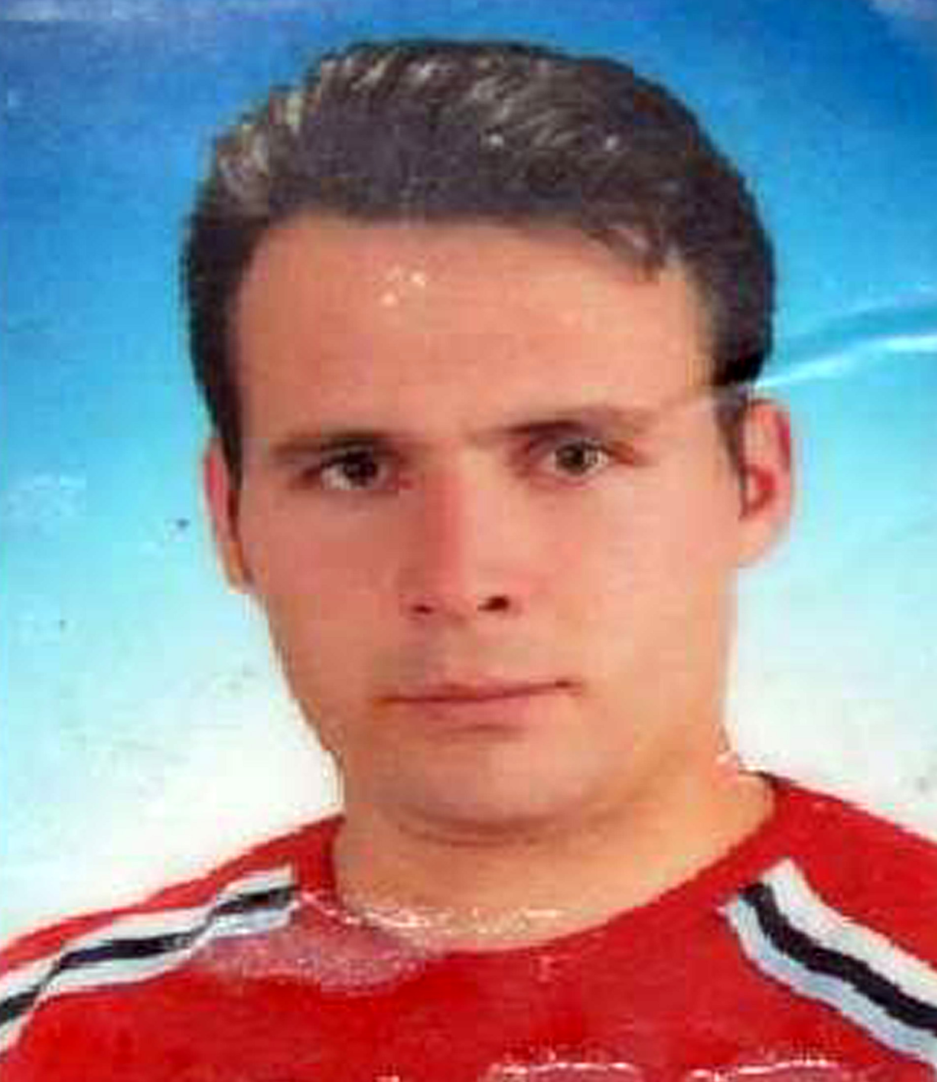 Balık tutarken dalgalara kapıldılar