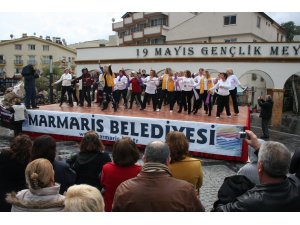 Şiddeti protesto dansı