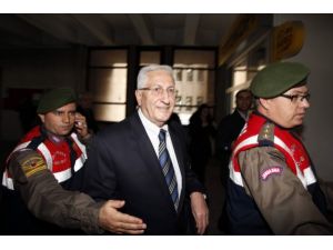 Tutuklu sayısı 72'ye ulaştı