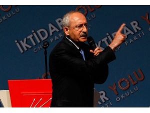 Kimsenin önünde diz çökmedik
