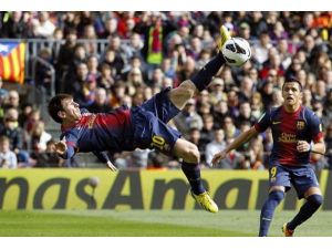 Messi 300 gölü geçti