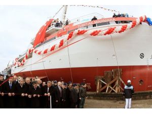 İlk yerli araştırma gemisi denize indirildi